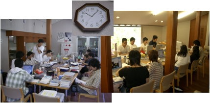 制作する学生達（朝の10時頃）