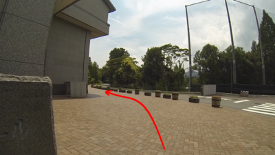 神山ホール前(石碑過ぎ)